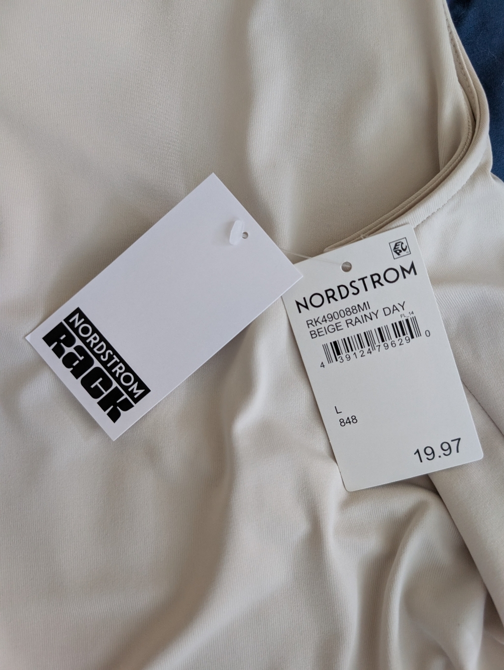 NWT Nordstrom Rack Cream Sleeveless Stretch Top Size Large L - Picture 5 of 5